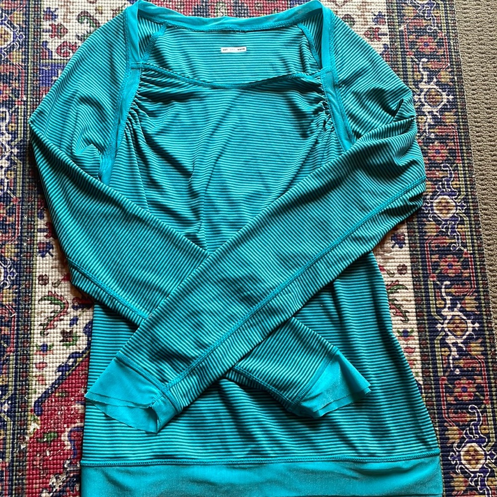 Vintage Lululemon shirt
